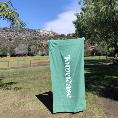 TowelEase Beach Towel Ultrasoft with Magnets, Pockets & Sand-free!
